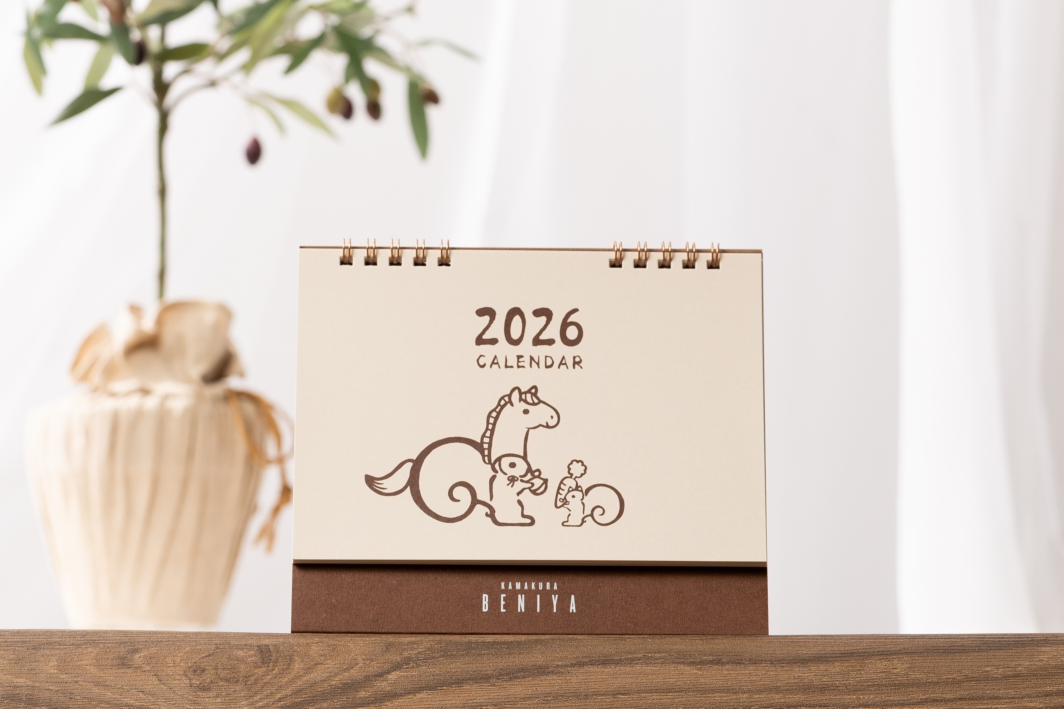 「2026年卓上カレンダー」販売中♪
