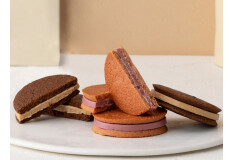 今季も登場❤”第4のチョコレート”を楽しむサンドクッキー♪ 「CHOCCO（チョッコ）」