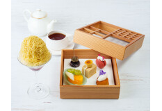 横浜ハンマーヘッド6周年限定メニュー『組子箱＆ミニパフェ』